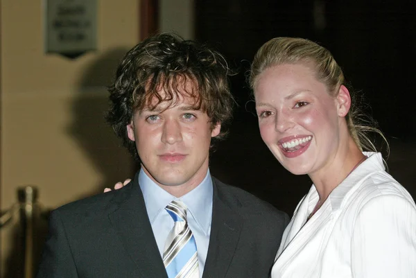 T.R. Knight and Katherine Heigl — Stock Photo, Image