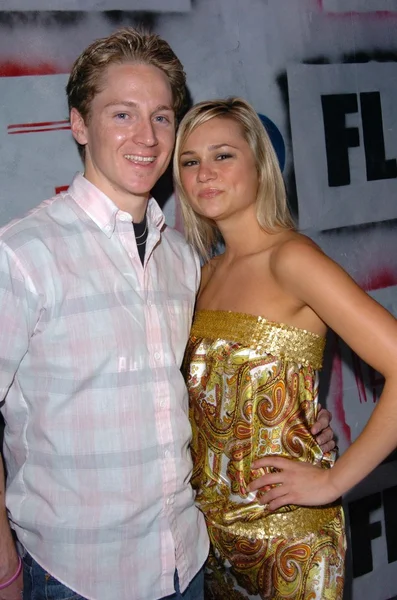 Zach Kral ve brooke lenzi