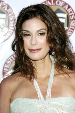 Teri Hatcher