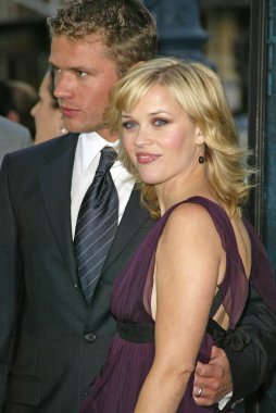 Ryan phillippe ve reese witherspoon