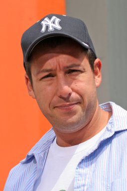 adam sandler sandlers, el ve ayak ceremoney Çin Tiyatrosu, hollywood, ca 05-17-05 Yazdır