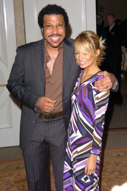 Girlz Hood Öğle Yemeği