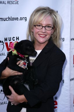 Rachael Harris