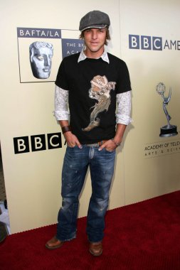 3 yıllık bafta la emmy adayı çay parti