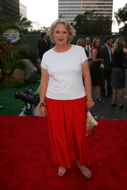Sharon Gless