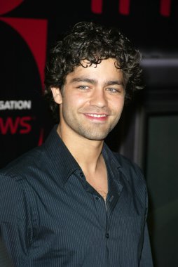 Adrian grenier öncü elektronik otomotiv navigasyon sistemleri de launch party, montmartre lounge, hollywood, ca 04-21-05