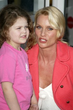 Soğuk taş süthane'nın dondurma pasta sosyal