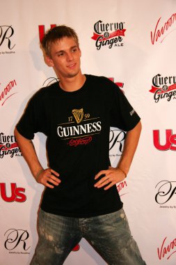 Aaron carter, 2005 mtv video müzik bize haftalık parti ödüller. Sagamore hotel, miami, FL 08-27-05