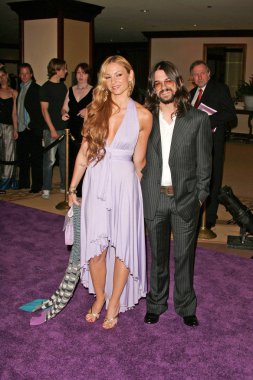 12 yıllık yarış MS silmek için