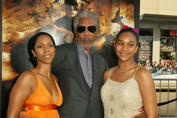 Morgan Freeman with daughter Morgana and granddaughter Alexis — Stock Photo, Image