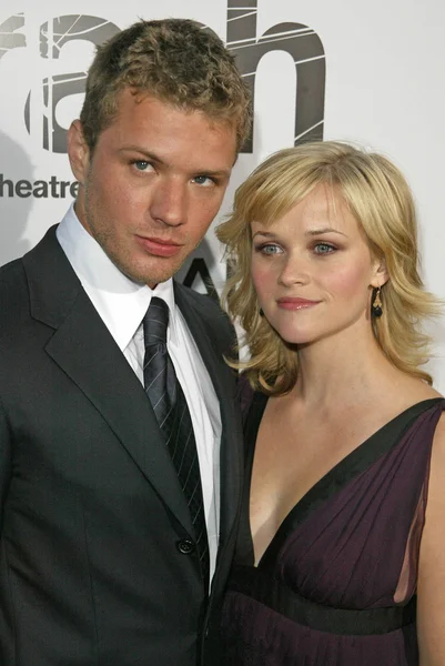 Ryan Phillippe y Reese Witherspoon — Foto de Stock