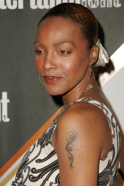 üçüncü yıllık entertainment weekly pre-emmy parti