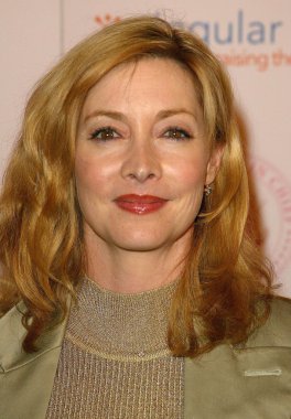 Sharon lawrence