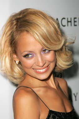 Nicole Richie