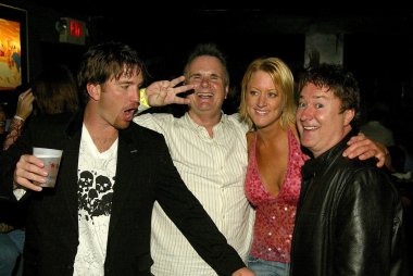 ayaz, heidi ve frank kalmalı mıyım yoksa gideyim