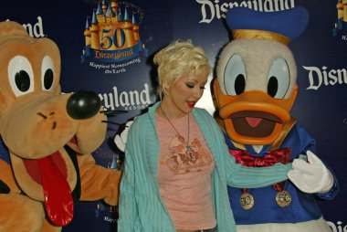 Disneyland'ın 50'nci yıldönümü 