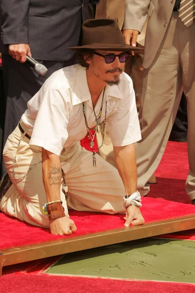 Johnny depp rękę i ślad ceremonii — Zdjęcie stockowe