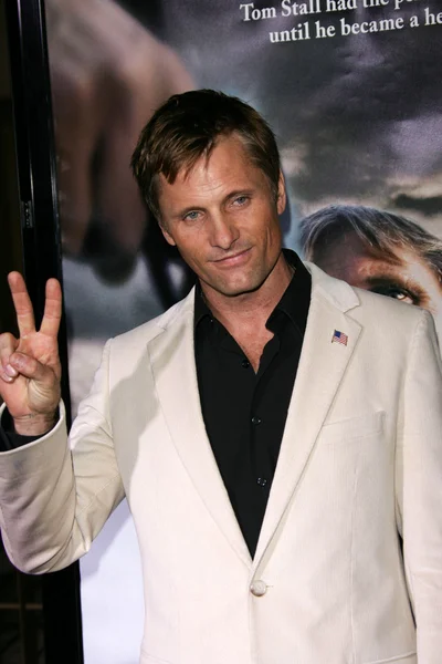 Viggo Mortensen — Photo