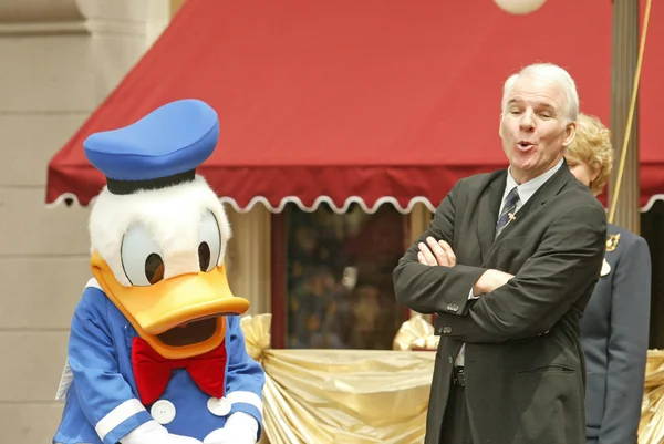 Disneyland's 50th Anniversary "Happiest Homecoming On Earth" — Stock Photo, Image