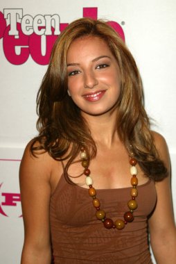 Vanessa Lengies