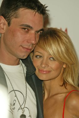 Maxim Dergisi sıcak 100 parti