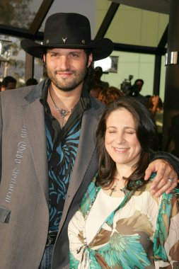 Robert rodriguez ve elizabeth avellan