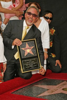 emilio estefan hollywood Şöhret Kaldırımı'nda bir yıldız ile onur