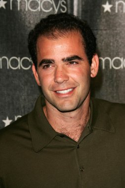 Macy's pasaport gala 2005
