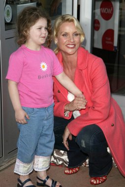 Soğuk taş süthane'nın dondurma pasta sosyal