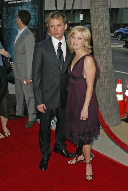 Ryan phillippe ve reese witherspoon