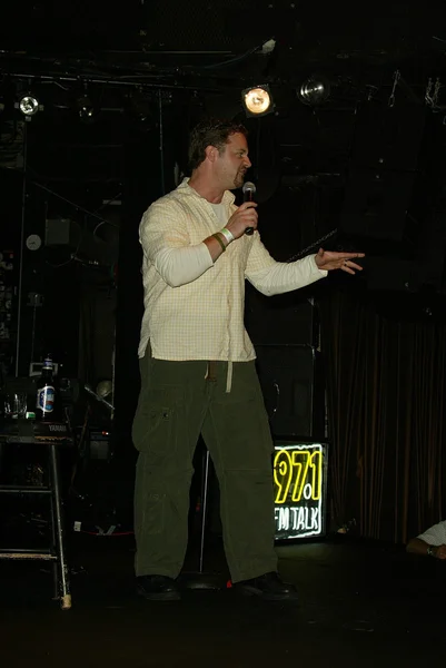 KC Armstrong At the Killers of Comedy - Meet the Retards hosted by 97.1 FM Talk, The Key Club, West Hollywood, CA 08-27-05 — Stock Photo, Image