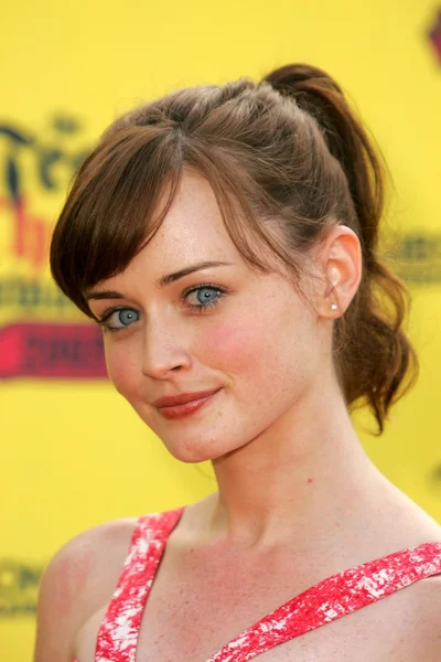 Alexis Bledel ai Teen Choice Awards 2005. Universal Studios, Universal City, CA. 08-14-05 . — Foto Stock