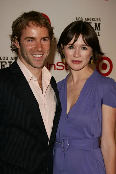 Alessando Nivola e Emily Mortimer no Spirit of Independence Awards, localização privada, Westwood, CA 06-25-05 — Fotografia de Stock