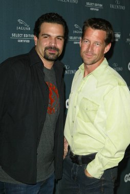 Ricardo chavira ve james denton