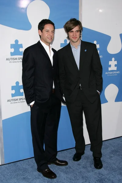 Todd Grinnell and Shane MCrae — Stock Photo, Image