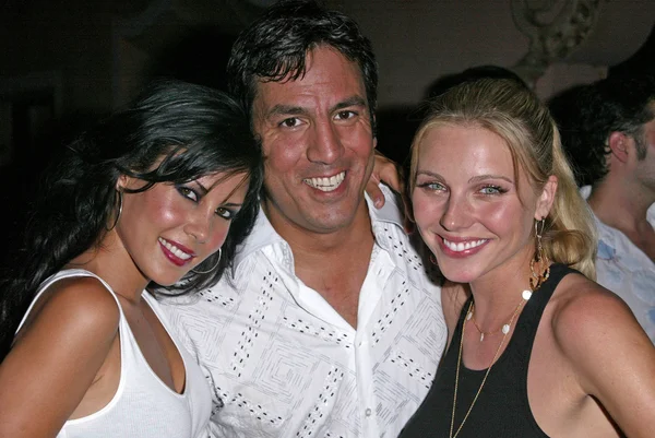 Karen miller, leo quinones ve Ivana bozilovic