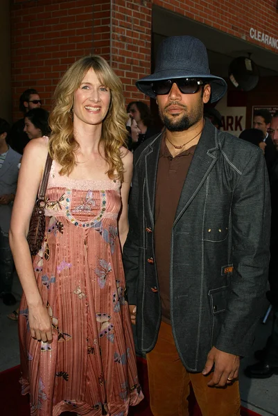 Laura Dern and Ben Harper — Stock Photo, Image