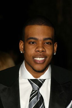 Clive davis yıllık öncesi grammy parti