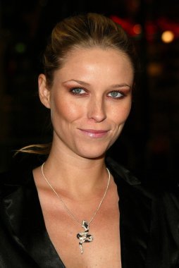 Kiera chaplin, olmak serin dünya prömiyeri, graumans Çin Tiyatrosu, hollywood, ca 02-14-05