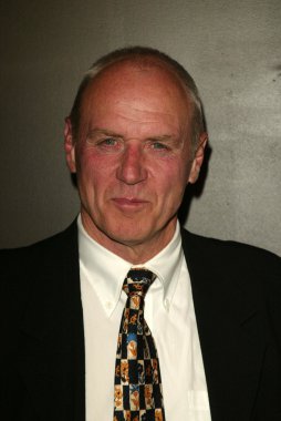 alan dale gq, 2004s erkekler lucques ve önce yıl kutluyor restoranlar, los angeles, ca. 12-02-04