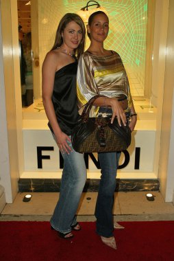 ABI ferrin ve jamie primack, fendi moda hafta gala, fendi, beverly hills, ca 03 / 18-05