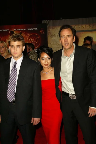 Weston coppola-kooi, alice kooi en nicolas cage — Stockfoto