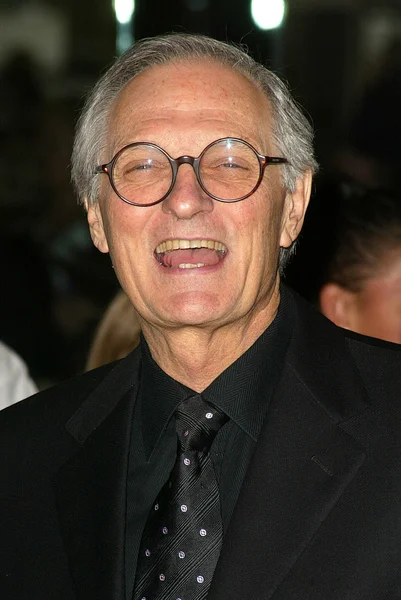 Alan Alda en el 77º almuerzo anual de nominados a los Premios de la Academia, Beverly Hilton Hotel, Beverly Hills, CA, 02-07-05 — Foto de Stock