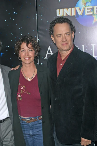 Kathleen Quinlan y su hijo Tyler en el estreno de Los Ángeles de The Hills Have Eyes. Arclight Cinemas, Hollywood, CA. 03-09-06 — Foto de Stock