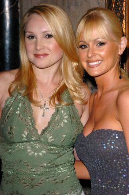 alana köri ve katie lohmann