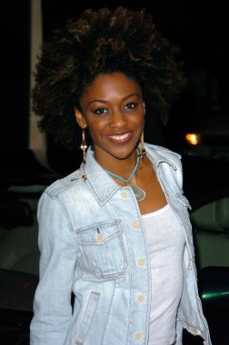 Kağıt dergisi 8 yıllık güzel