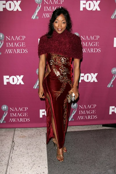Kellita Smith at the 36th NAACP Awards Arrivals, Dorothy Chandler Pavilion, Los Angeles, CA 03-19-05 — Stock Photo, Image