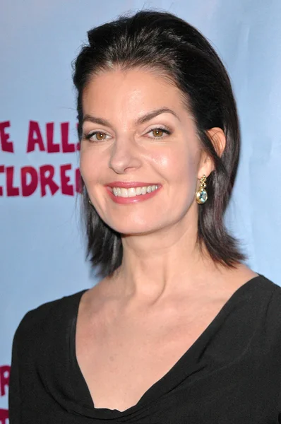 Sela Ward — Foto Stock