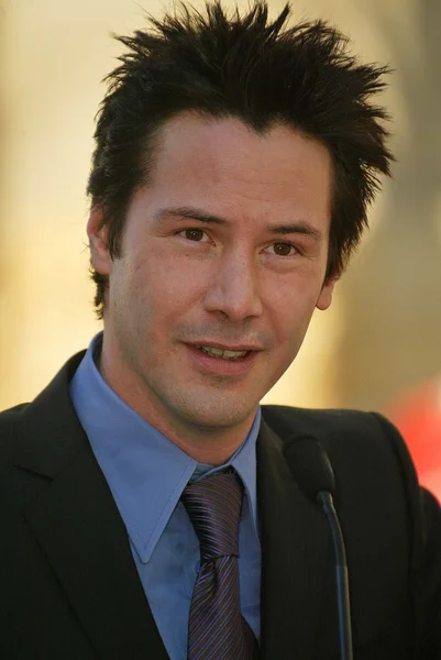 Keanu Reeves at Reeves induction in the Hollywood Walk of Fame, Hollywood, CA, 01-31-05 — Stock Photo, Image