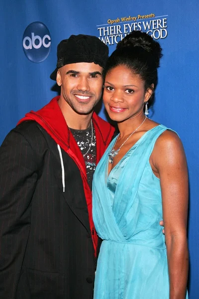 Shemar moore ve kimberly lee — Stok fotoğraf